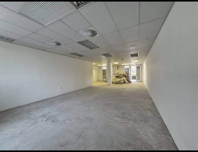 108M² RETAIL TO LET IN ILLOVO